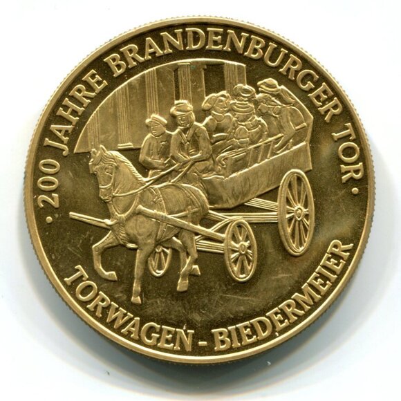 Germany 200 Jahre Brandenburger Tor Medal (b735-17) - Picture 2 of 2